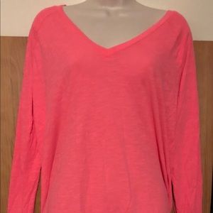 Victoria’s Secret Pink long sleeve shirt size M